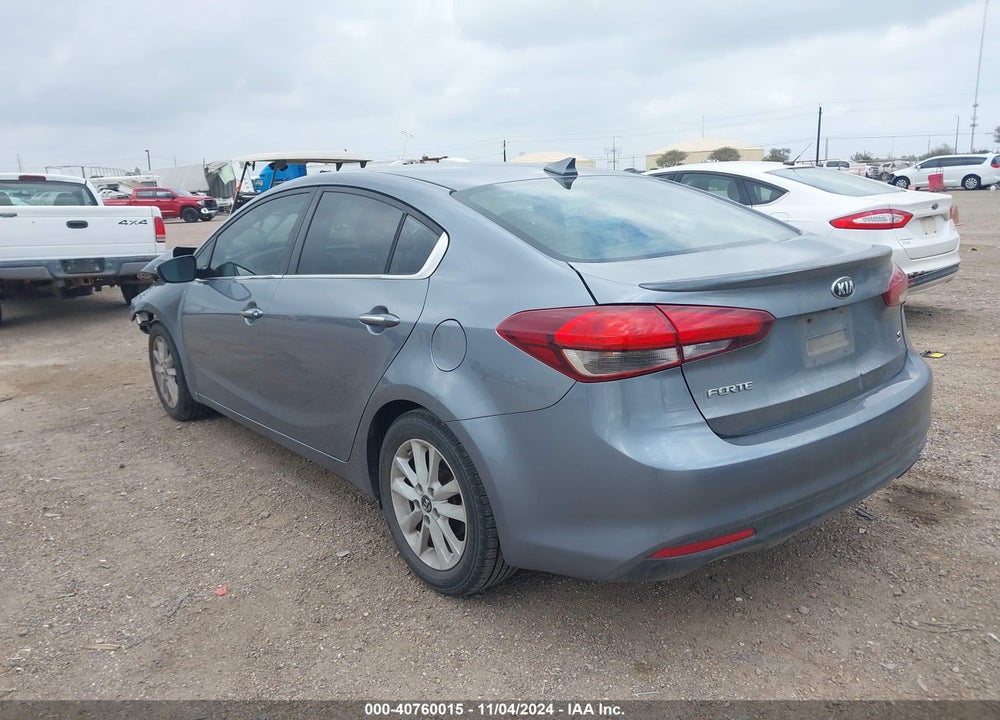2017 KIA FORTE S VIN: 3KPFL4A78HE035859