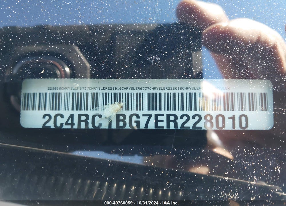 2014 CHRYSLER TOWN & COUNTRY TOURING VIN: 2C4RC1BG7ER228010