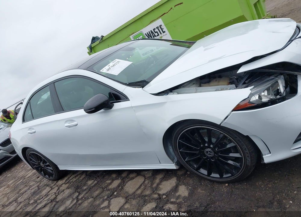 2019 MERCEDES-BENZ A 220 VIN: WDD3G4EB0KW021429