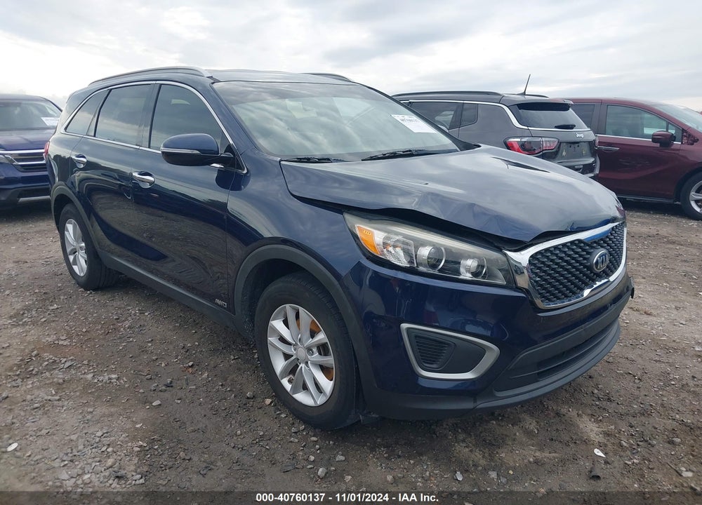 2018 KIA SORENTO 2.4L LX VIN: 5XYPGDA36JG358306