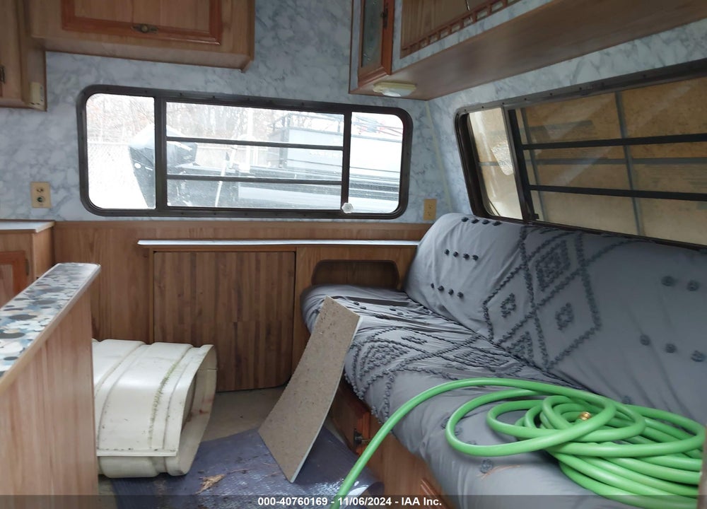1989 JAYCO OTHER VIN: 1UJBJ02N9K1JN0054