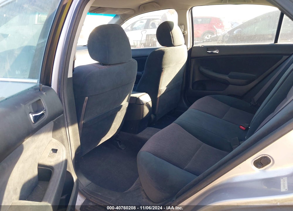 2003 HONDA ACCORD 2.4 LX VIN: 1HGCM56383A082897