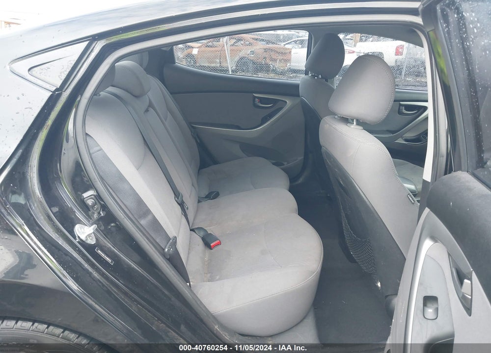 2014 HYUNDAI ELANTRA SE VIN: 5NPDH4AE7EH480155