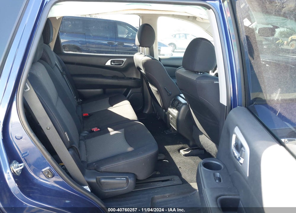 2019 NISSAN PATHFINDER SV VIN: 5N1DR2MN5KC621188