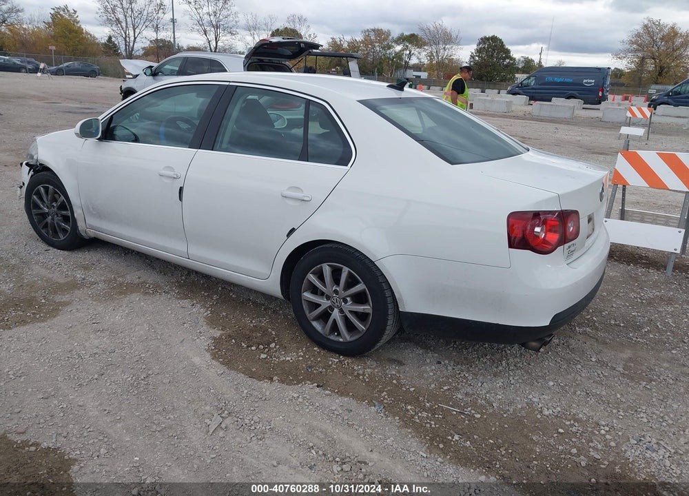 2010 VOLKSWAGEN JETTA SE VIN: 3VWRZ7AJXAM053751