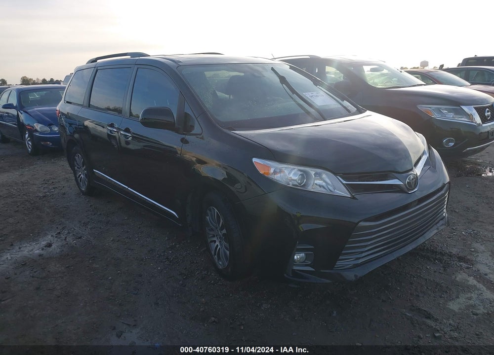 2020 TOYOTA SIENNA XLE VIN: 5TDYZ3DC0LS084076