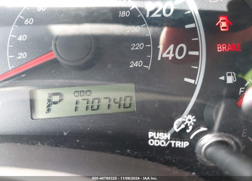 2010 TOYOTA COROLLA LE VIN: 2T1BU4EE1AC516853