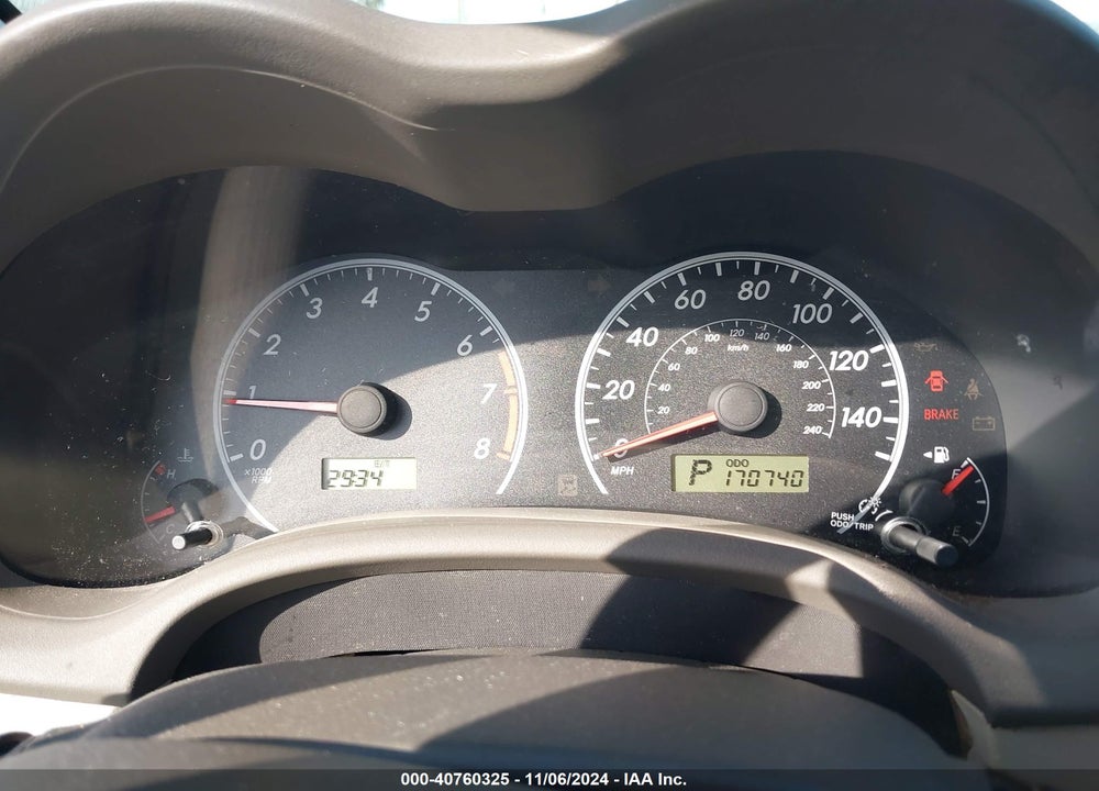 2010 TOYOTA COROLLA LE VIN: 2T1BU4EE1AC516853