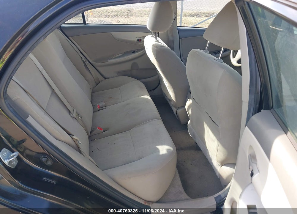 2010 TOYOTA COROLLA LE VIN: 2T1BU4EE1AC516853