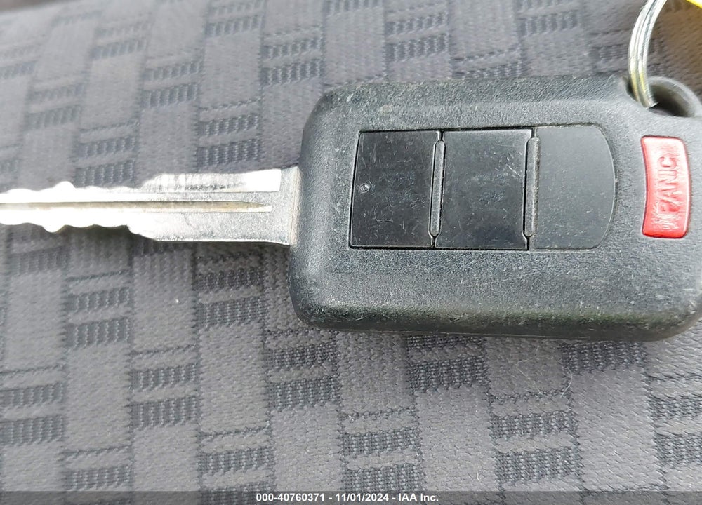 2018 MITSUBISHI MIRAGE ES VIN: ML32A3HJ9JH008513