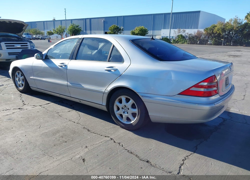 2002 MERCEDES-BENZ S 500 VIN: WDBNG75J92A237951