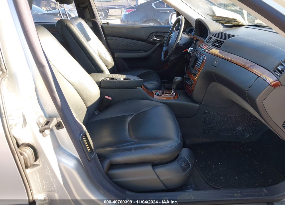 2002 MERCEDES-BENZ S 500 VIN: WDBNG75J92A237951