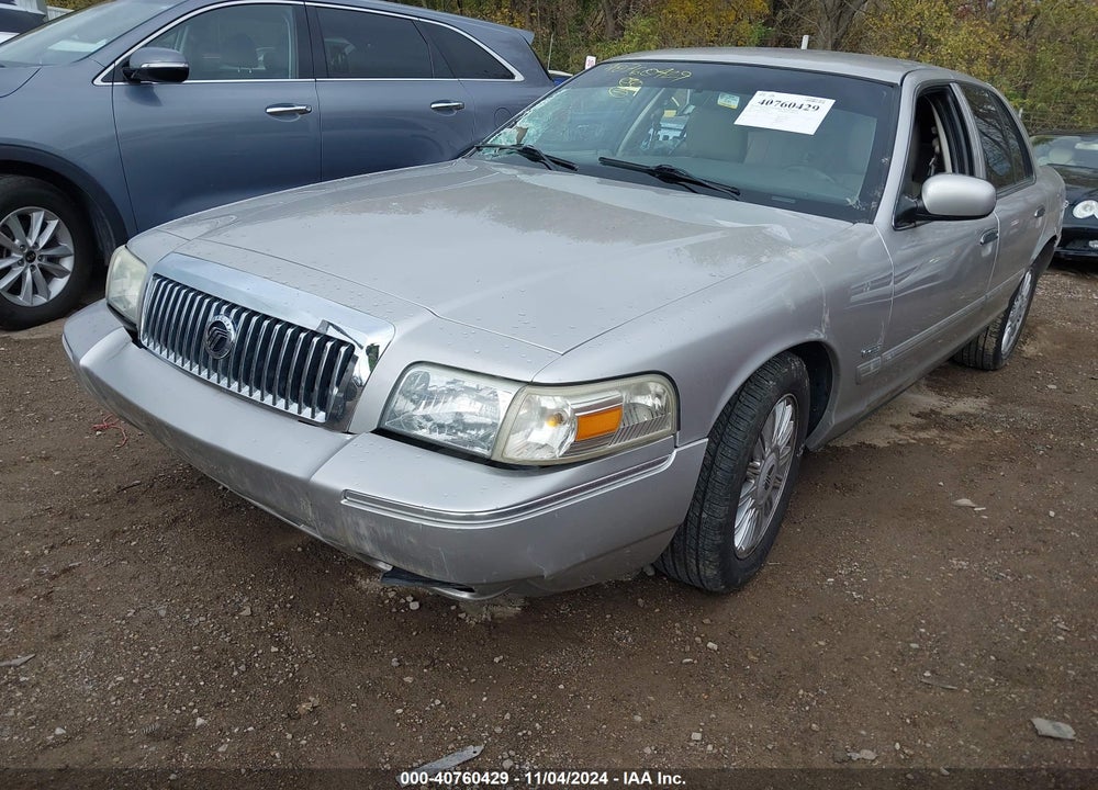 2011 MERCURY GRAND MARQUIS LS VIN: 2MEBM7FV7BX604477