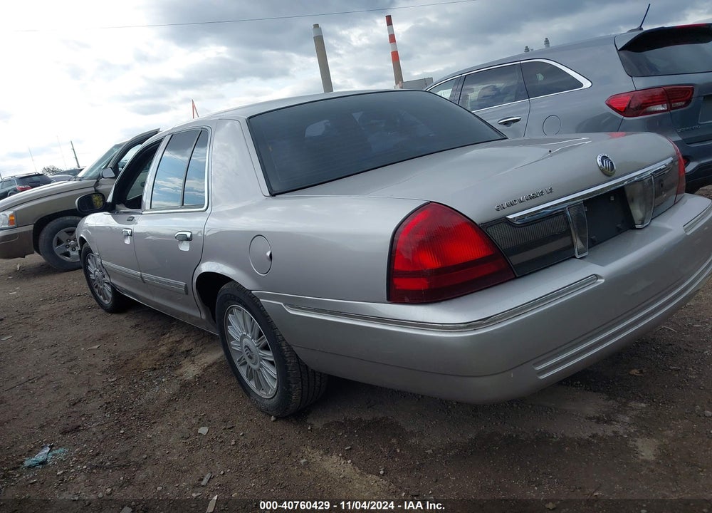2011 MERCURY GRAND MARQUIS LS VIN: 2MEBM7FV7BX604477
