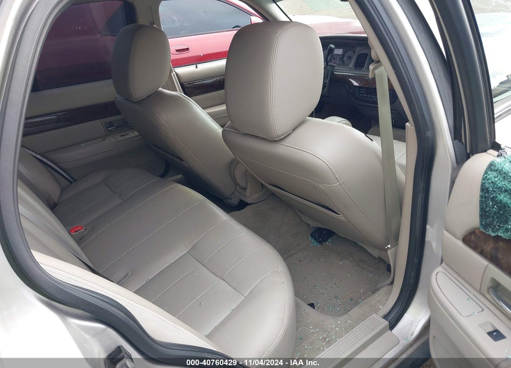 2011 MERCURY GRAND MARQUIS LS VIN: 2MEBM7FV7BX604477