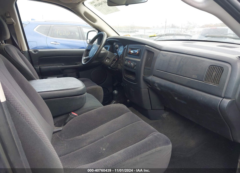 2005 DODGE RAM 1500 SLT/LARAMIE VIN: 1D7HU18N75S117301