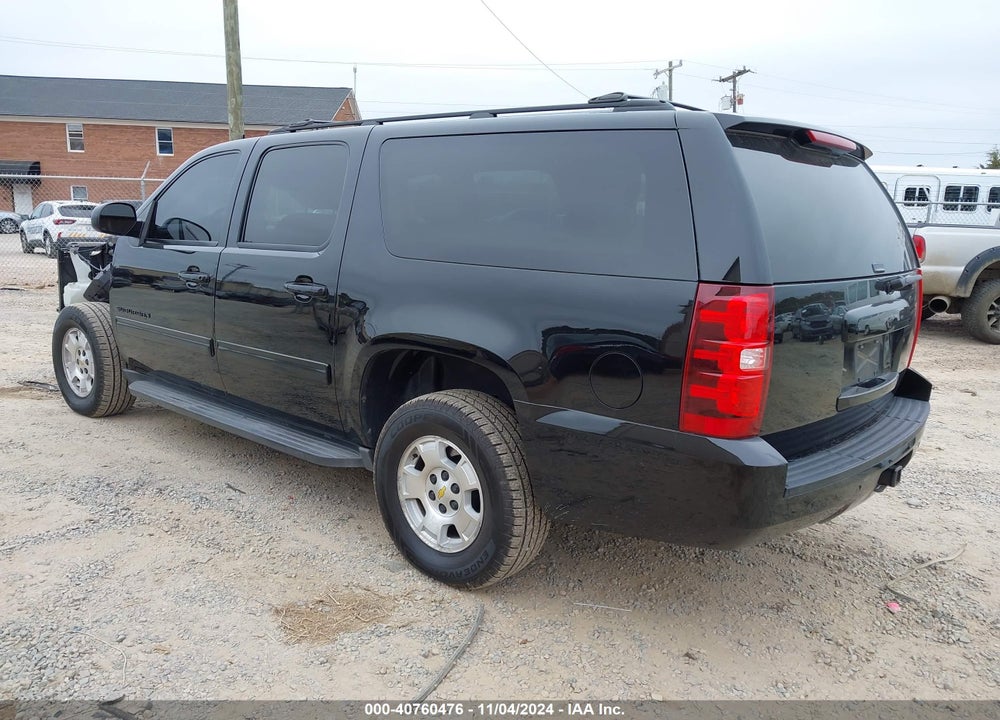 2013 CHEVROLET SUBURBAN 1500 LT VIN: 1GNSKJE76DR290445