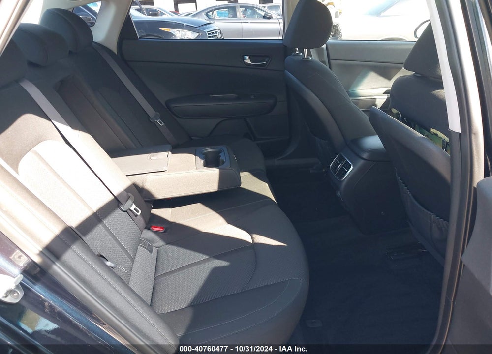 2018 KIA OPTIMA HYBRID PREMIUM VIN: KNAGT4LE1J5020263
