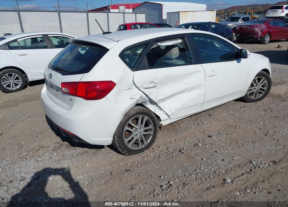 2011 KIA FORTE VIN: KNAFU5A26B5319806