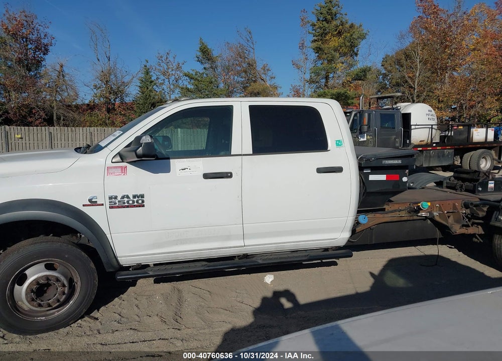 2017 RAM 5500 CHASSIS TRADESMAN/SLT/LAIE VIN: 3C7WRNFL9HG686645