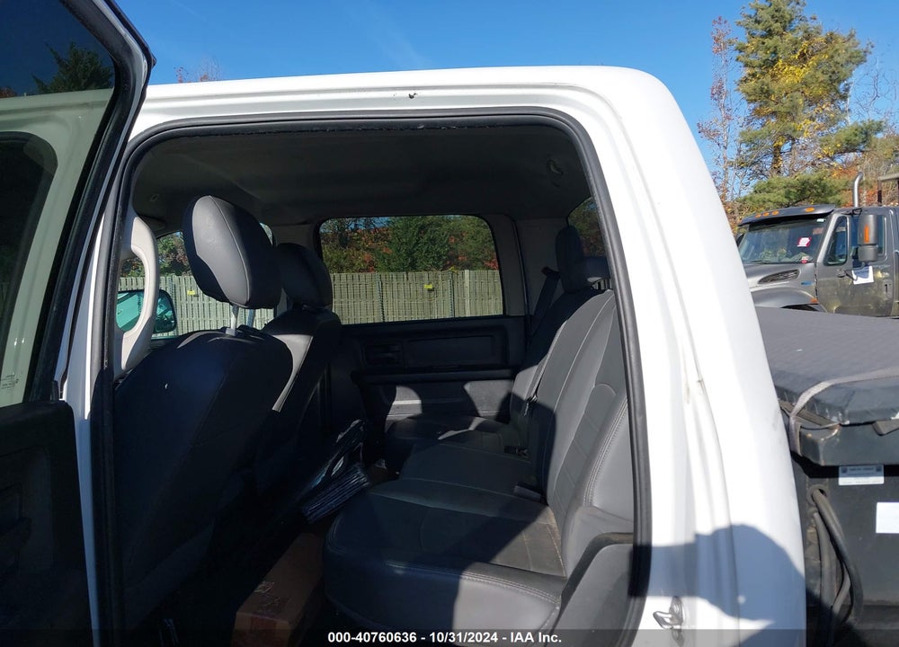 2017 RAM 5500 CHASSIS TRADESMAN/SLT/LAIE VIN: 3C7WRNFL9HG686645