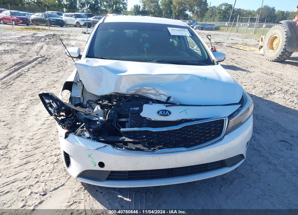 2018 KIA FORTE LX VIN: 3KPFL4A78JE170409