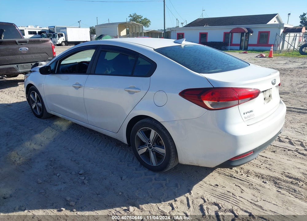 2018 KIA FORTE LX VIN: 3KPFL4A78JE170409