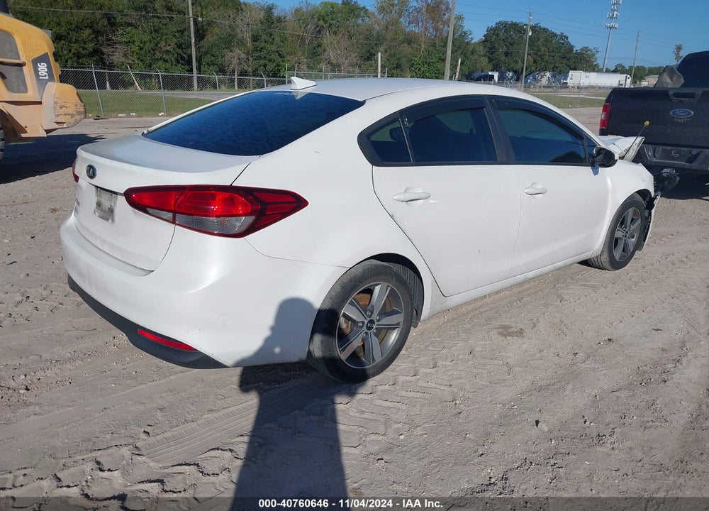 2018 KIA FORTE LX VIN: 3KPFL4A78JE170409