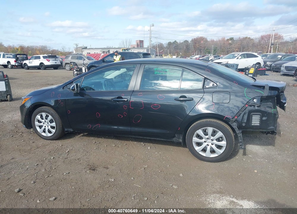 2021 TOYOTA COROLLA LE VIN: 5YFEPMAE9MP262503
