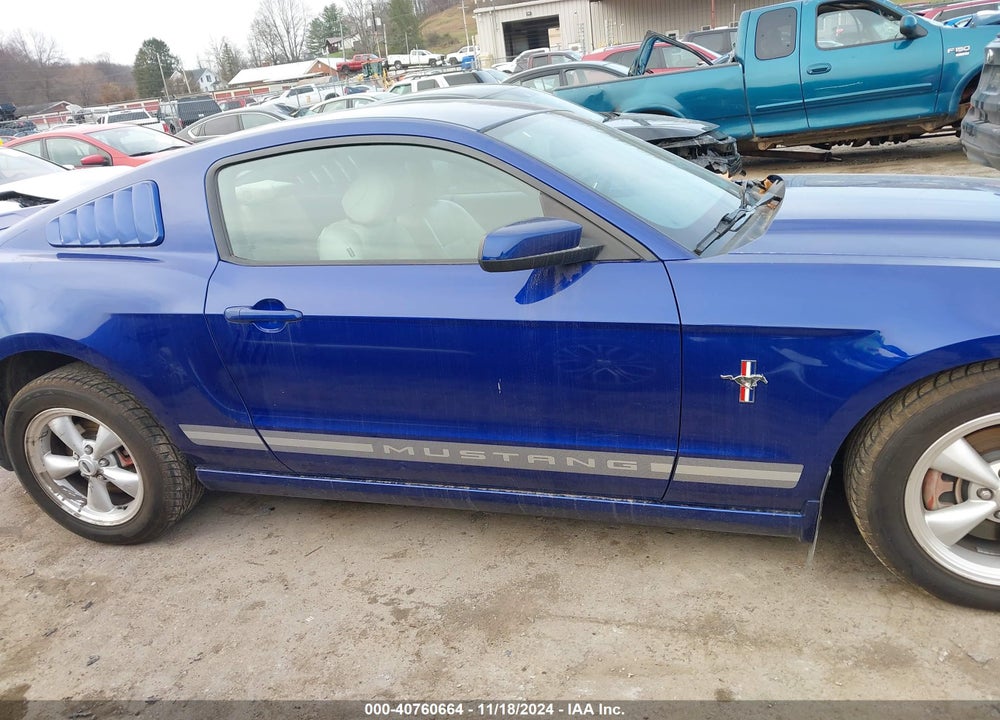 2014 FORD MUSTANG V6 PREMIUM VIN: 1ZVBP8AM0E5258725