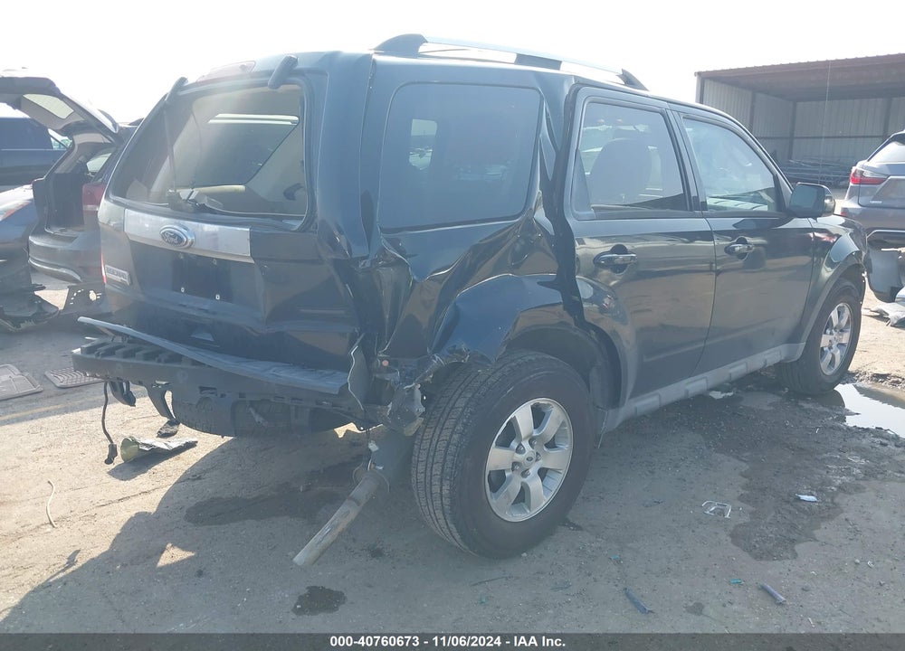 2010 FORD ESCAPE LIMITED VIN: 1FMCU0E72AKA04379