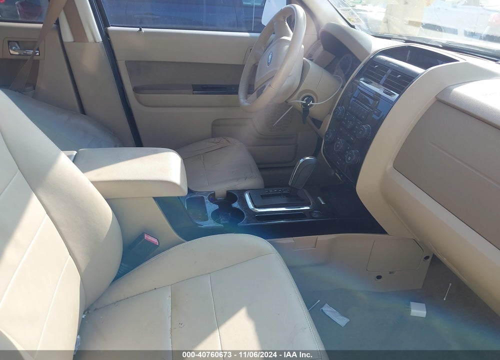 2010 FORD ESCAPE LIMITED VIN: 1FMCU0E72AKA04379
