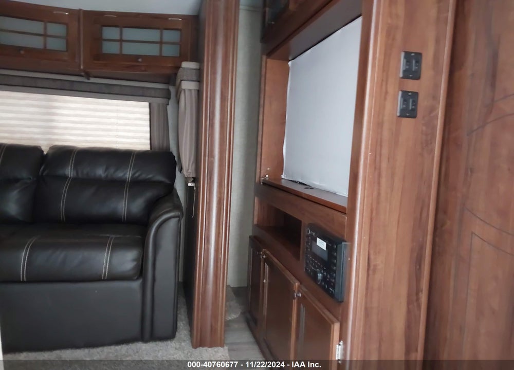 2016 HEARTLAND NORTH TRAIL 27BHDS VIN: 5SFNB3226GE309367