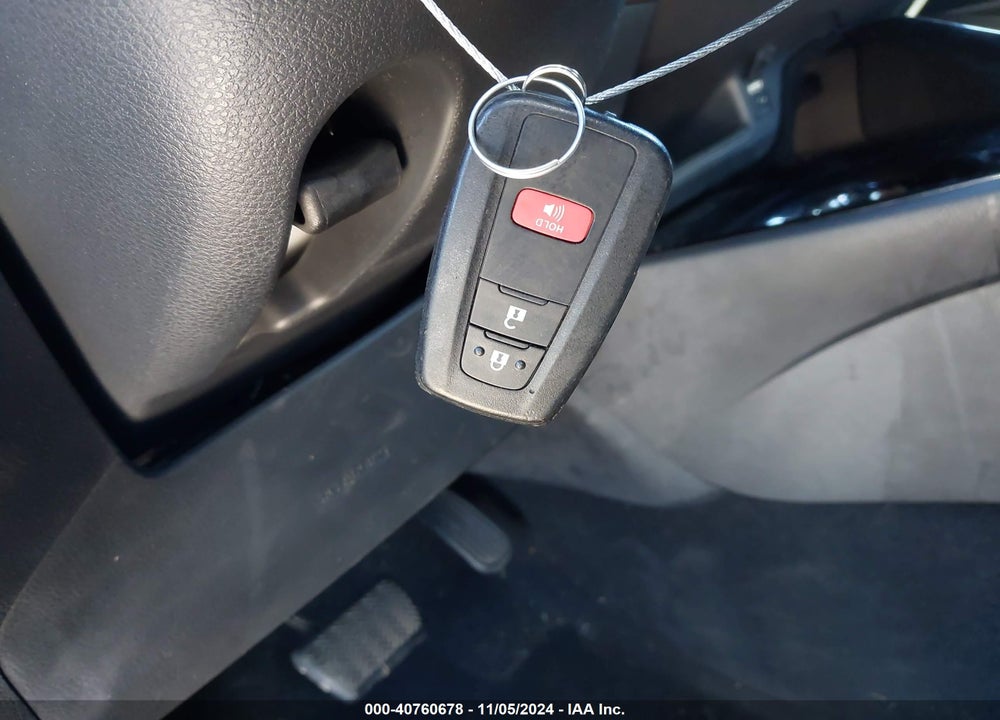 2019 TOYOTA C-HR XLE VIN: NMTKHMBX0KR100472