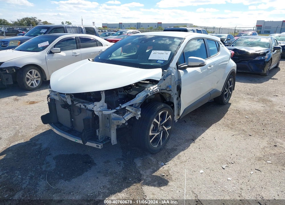 2019 TOYOTA C-HR XLE VIN: NMTKHMBX0KR100472