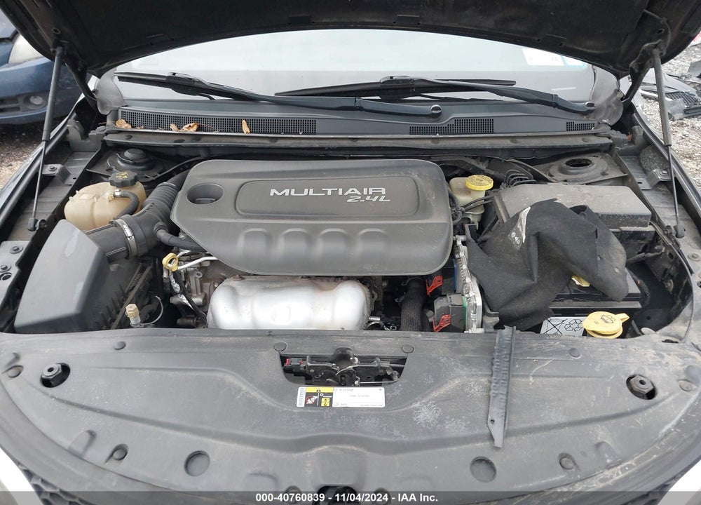 2015 CHRYSLER 200 C VIN: 1C3CCCCB4FN508507