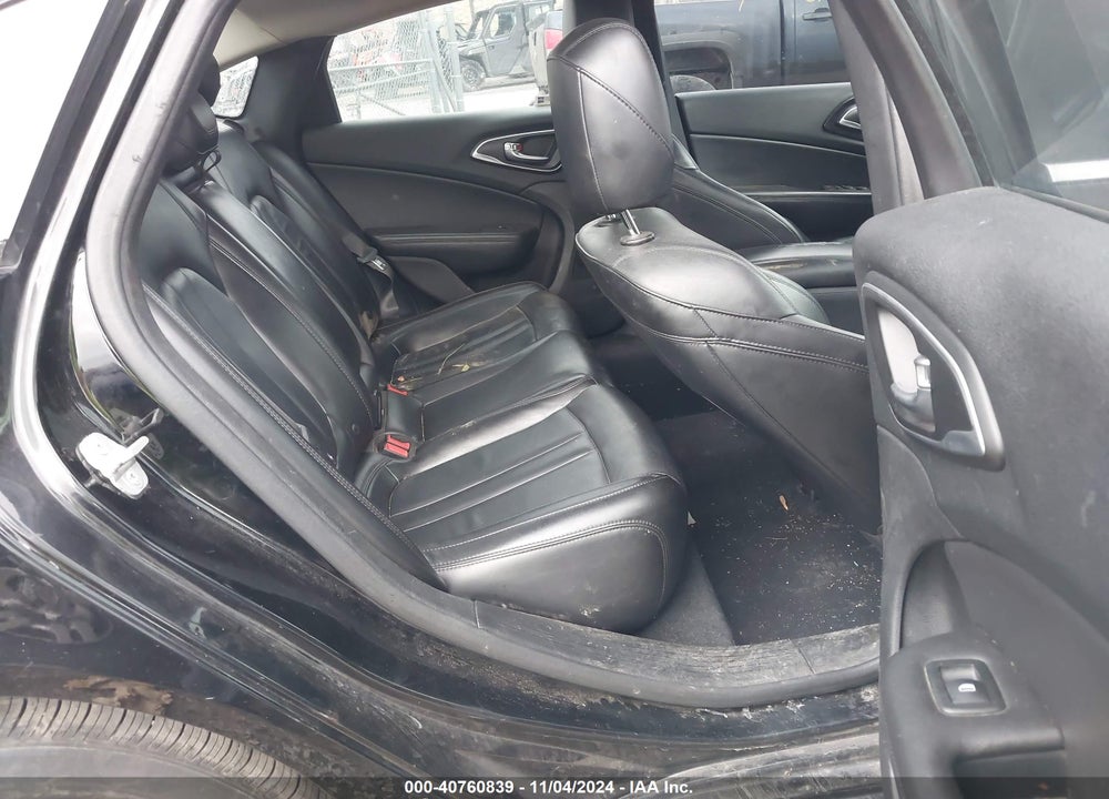 2015 CHRYSLER 200 C VIN: 1C3CCCCB4FN508507