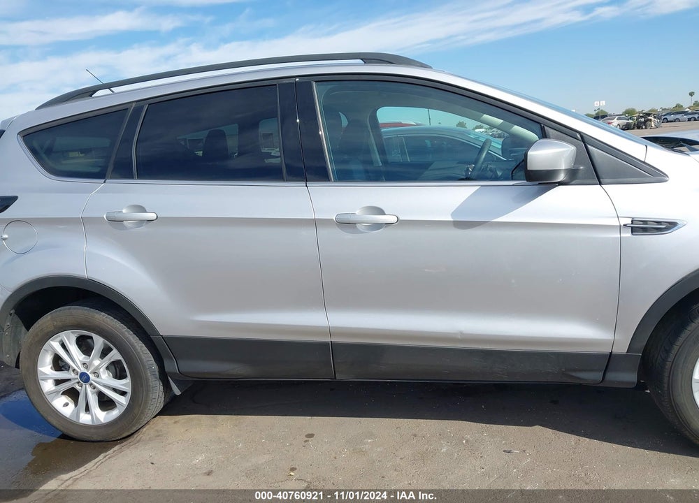 2017 FORD ESCAPE SE VIN: 1FMCU0GD9HUB61120