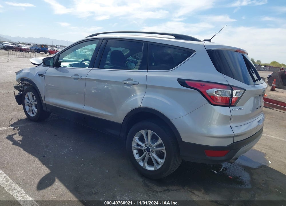 2017 FORD ESCAPE SE VIN: 1FMCU0GD9HUB61120