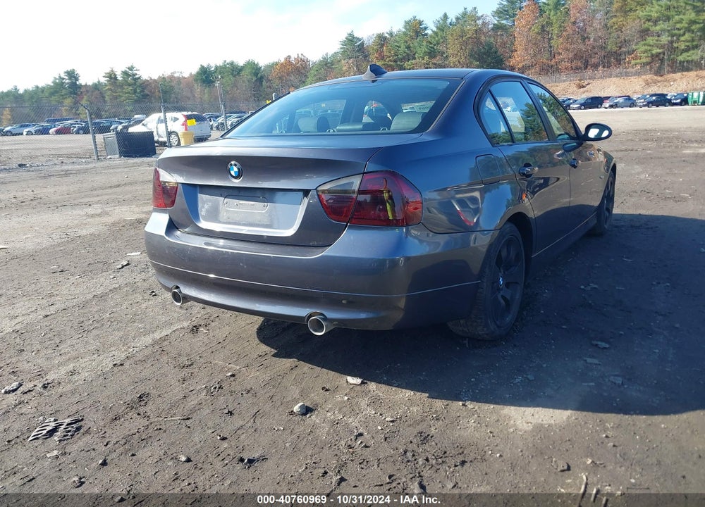 2008 BMW 335XI VIN: WBAVD53528A253175