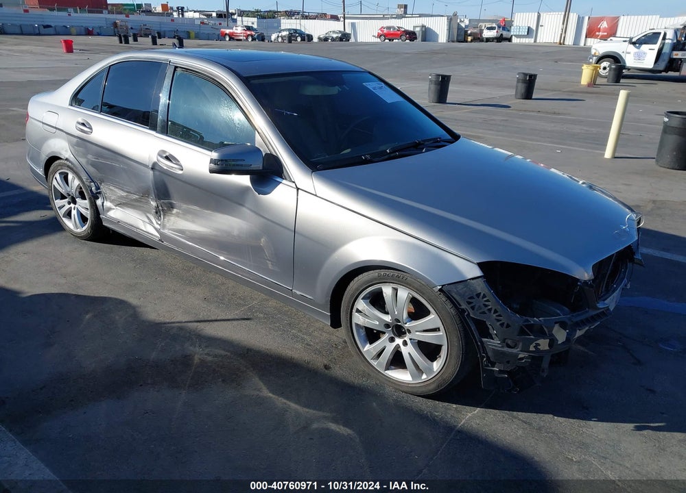 2010 MERCEDES-BENZ C 300 LUXURY 4MATIC/SPORT 4MATIC VIN: WDDGF8BBXAF376865