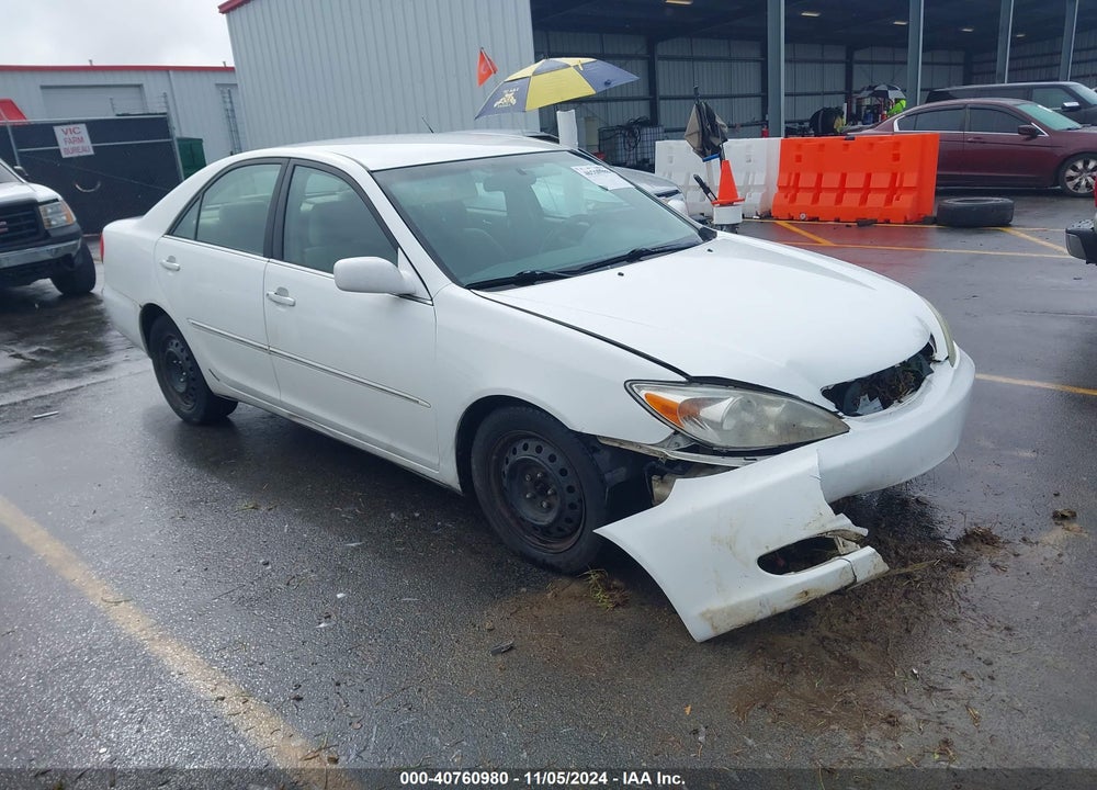 2003 TOYOTA CAMRY XLE VIN: 4T1BE32K33U141261