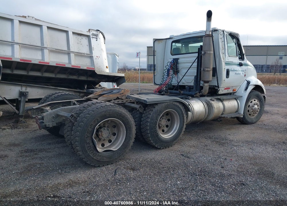 2003 INTERNATIONAL 8600 8600 VIN: 1HSHXAHR03J074368