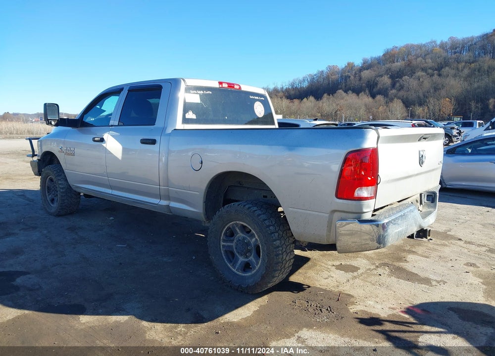 2018 RAM 2500 TRADESMAN 4X4 6'4 BOX VIN: 3C6UR5CL9JG164863