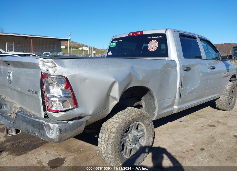2018 RAM 2500 TRADESMAN 4X4 6'4 BOX VIN: 3C6UR5CL9JG164863