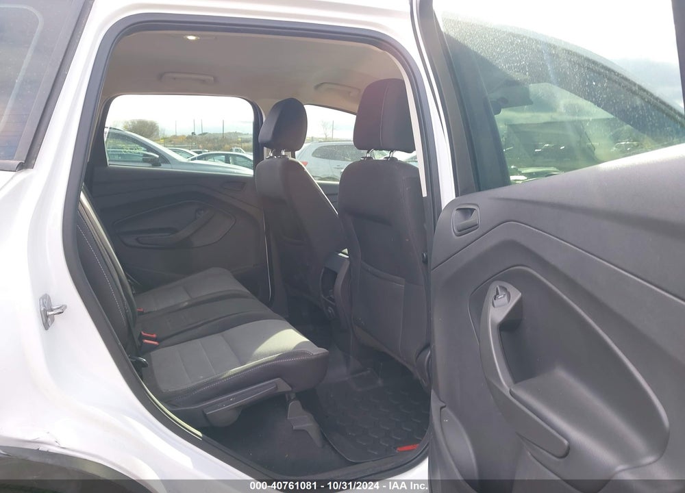 2017 FORD ESCAPE S VIN: 1FMCU0F77HUA75591
