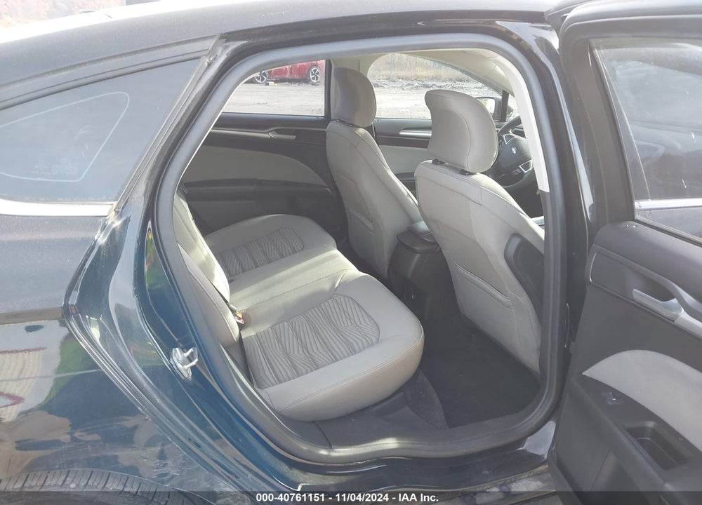 2016 FORD FUSION S VIN: 3FA6P0G79GR324606