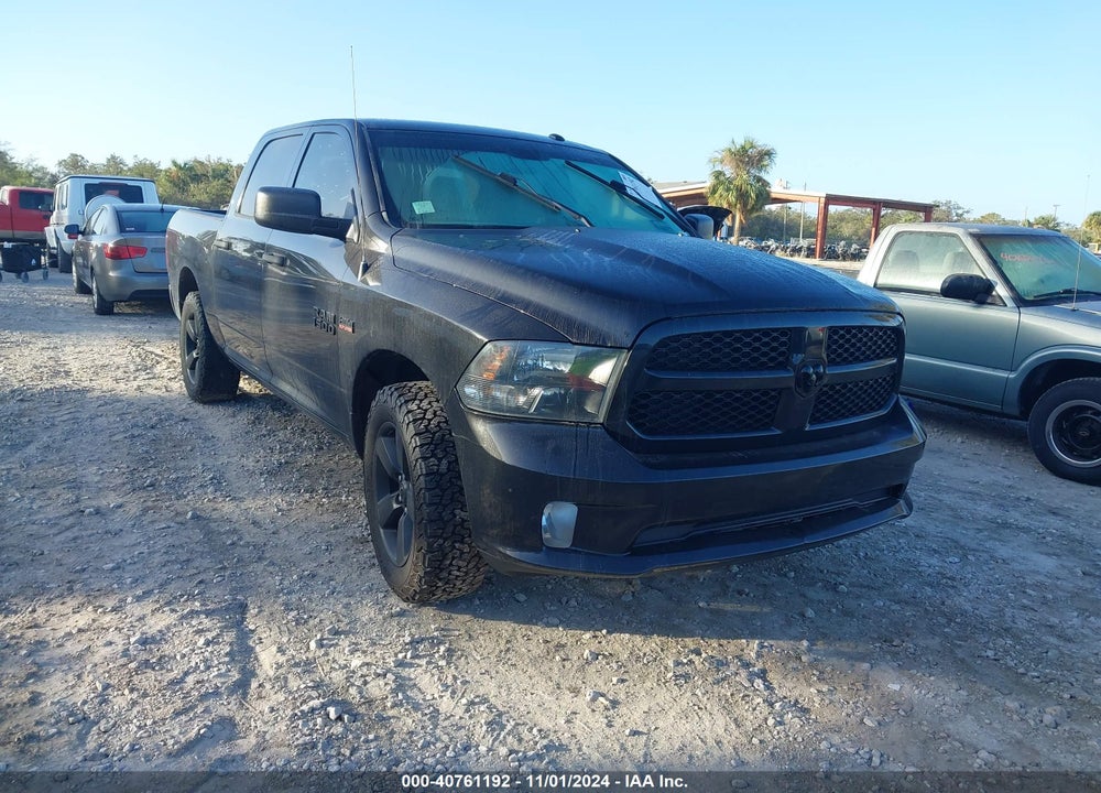 2016 RAM 1500 EXPRESS VIN: 3C6RR7KT2GG184061