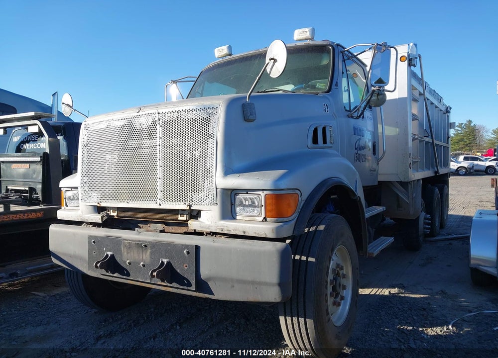 2005 STERLING TRUCK LT8500 8500 VIN: 2FZHAWDC15AV19483