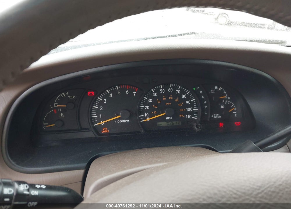 2003 TOYOTA TUNDRA LTD V8 VIN: 5TBBT48163S337836